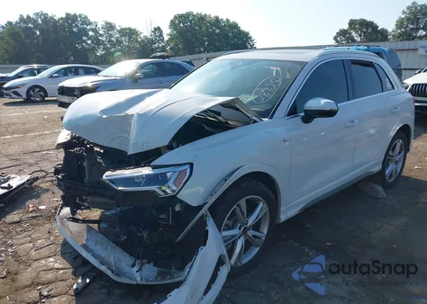 2022 Audi Q3 Premium Plus 45 Tfsi S Line Quattro Tiptronic z USA, uszkodzony, nr VIN WA1EECF37N1090169